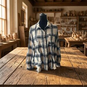 Women’s Black and Creme Plaid Shirt YT3